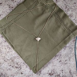 Elegant Gold Pendant Necklace